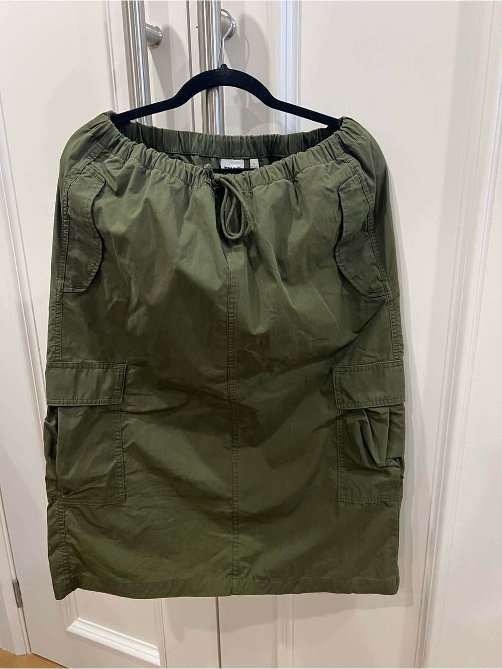 TNA Olive Green Cargo Midi Skirt with Drawstring Waist